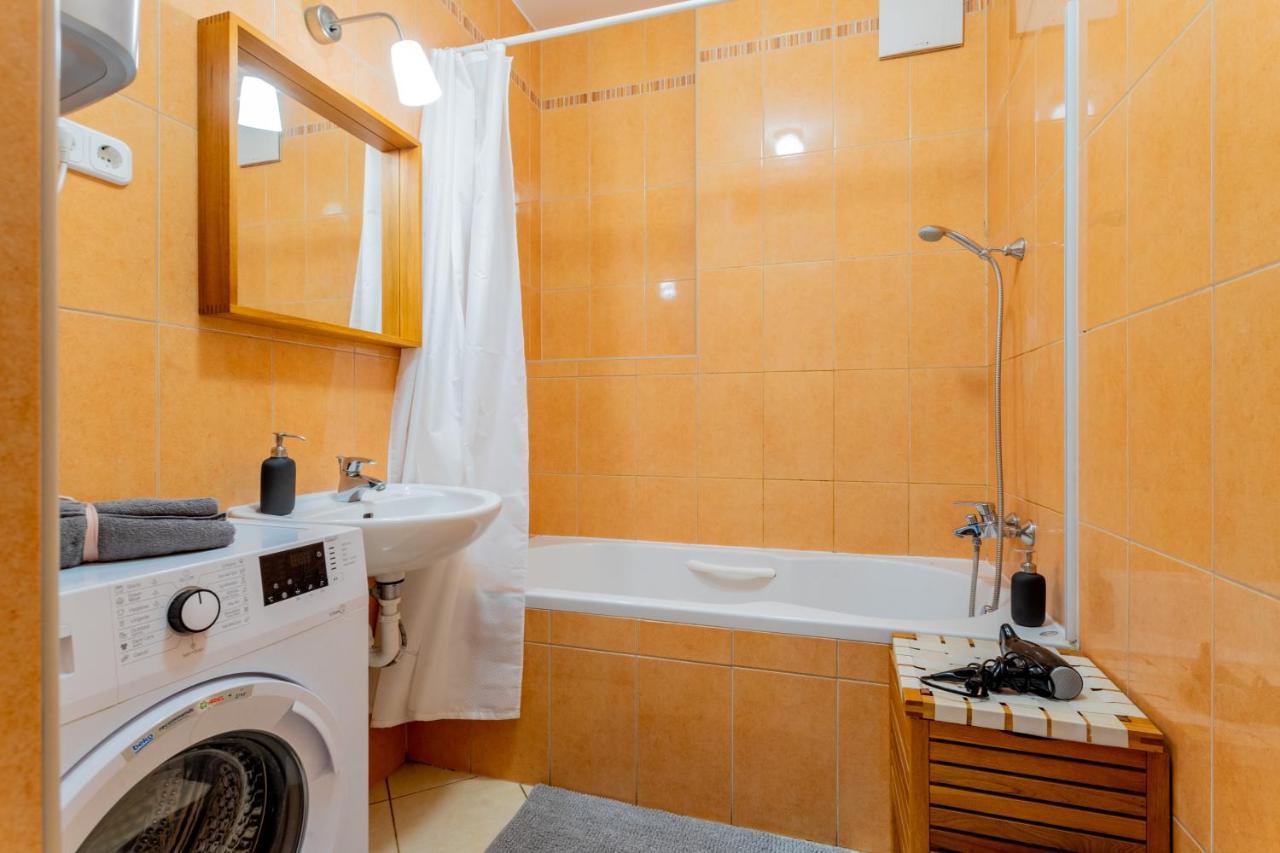 Kaz52 Apartment Budapest Ngoại thất bức ảnh